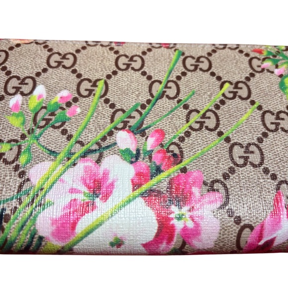 Gucci | GG Supreme Continental Blooms Floral Monogram Print Zip Wallet - Picture 3 of 7